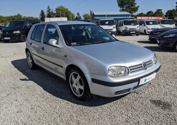 Volkswagen Golf cena 6800 przebieg: 225000, rok produkcji 1998 z Kościan małe 92